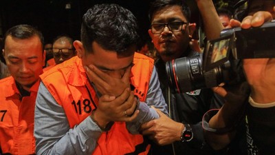 penahanan-tersangka-ott-importasi-barang-di-djbc-1770343795061_169